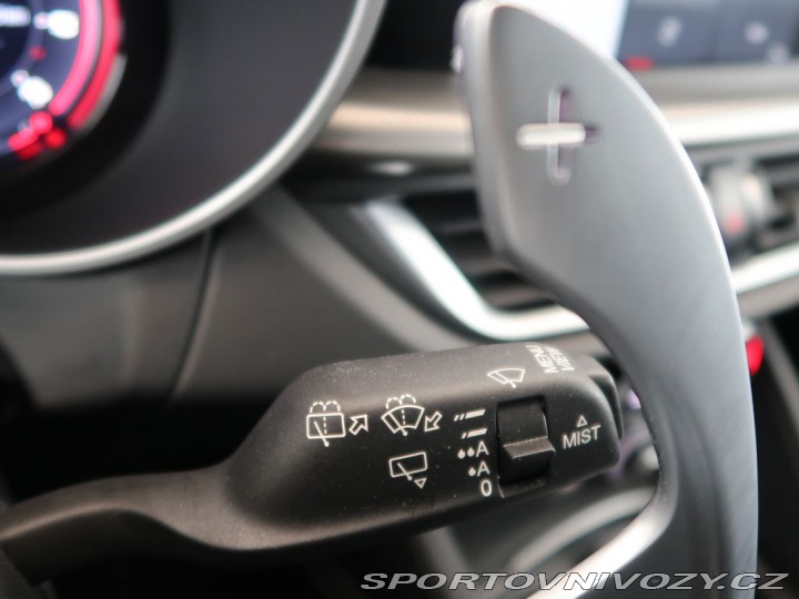 Alfa Romeo Stelvio 2.0TURBO,CZ,1Maj,ITALIANO 2025