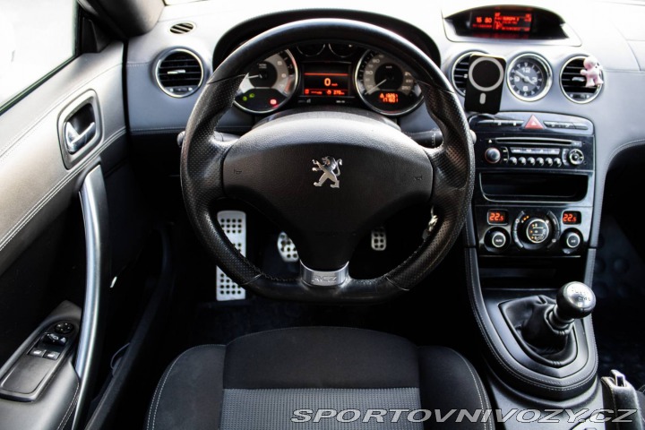 Peugeot RCZ 1.6 THP, 147kW (2012) / 2012