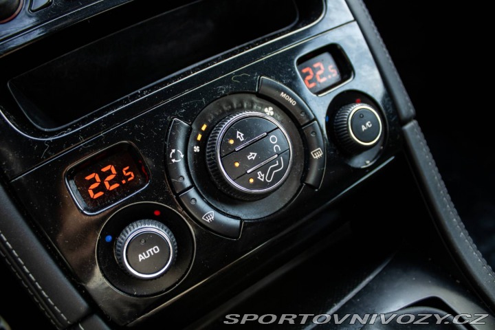 Peugeot RCZ 1.6 THP, 147kW (2012) / 2012