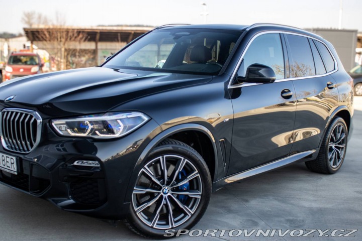 BMW X5 xDrive40d mHEV M-paket, 2021