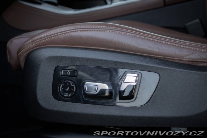 BMW X5 xDrive40d mHEV M-paket, 2021