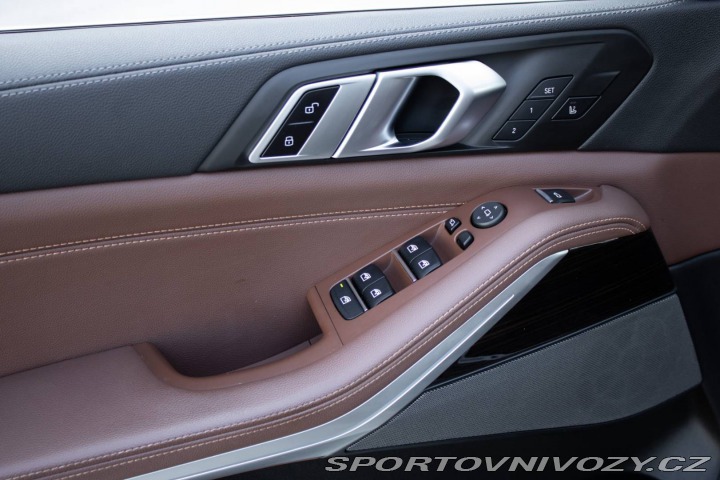 BMW X5 xDrive40d mHEV M-paket, 2021