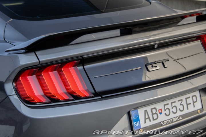 Ford Mustang 343 kW, 10-st. automat, 2022