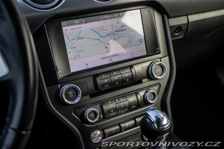 Ford Mustang 343 kW, 10-st. automat, 2022