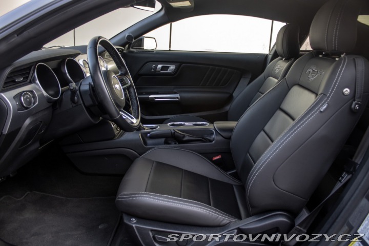 Ford Mustang 343 kW, 10-st. automat, 2022