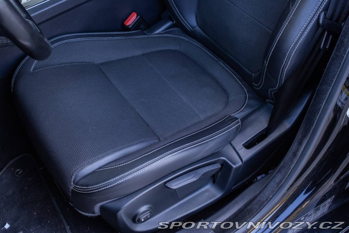 Jaguar XE 2.0 I4D R-SPORT AWD / DP 2019