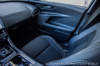 Jaguar XE 2.0 I4D R-SPORT AWD / DP 2019