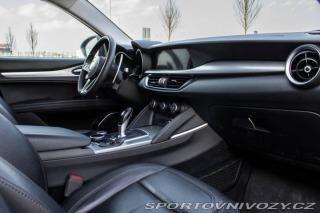 Alfa Romeo Stelvio 2.0i 206kw Q4 AT/8 2018 2018