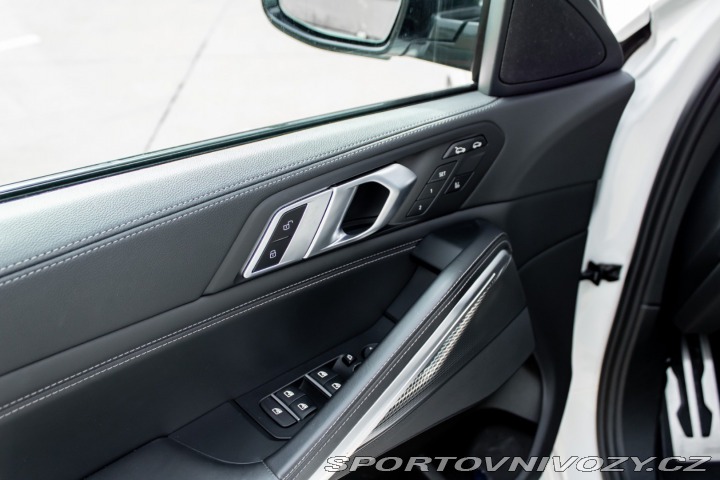 BMW X6 / xDrive/ 40i/ M-Pack./ 2020