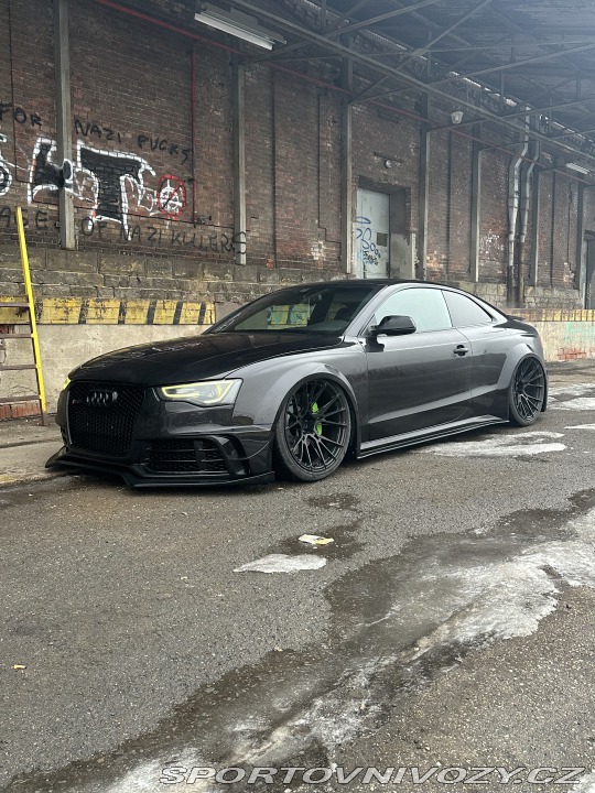 Audi RS5 B8,5 2012