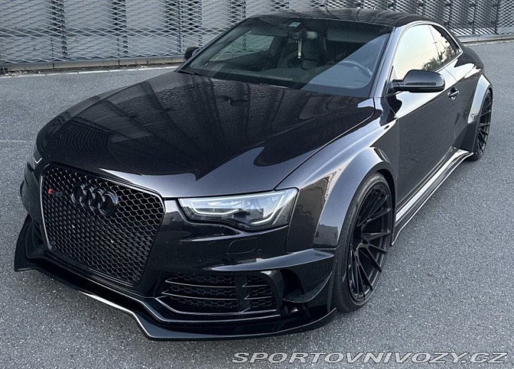 Audi RS5 B8,5 2012