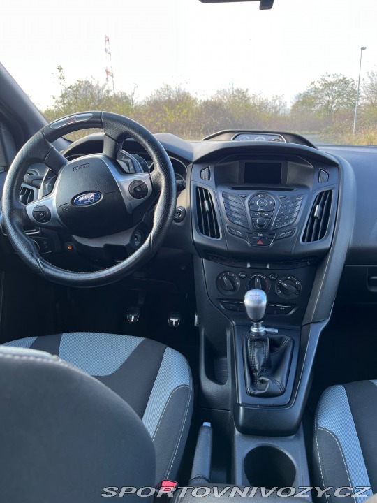 Ford Focus ST Osobní automobil 2013