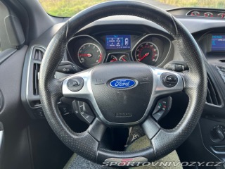 Ford Focus ST Osobní automobil 2013
