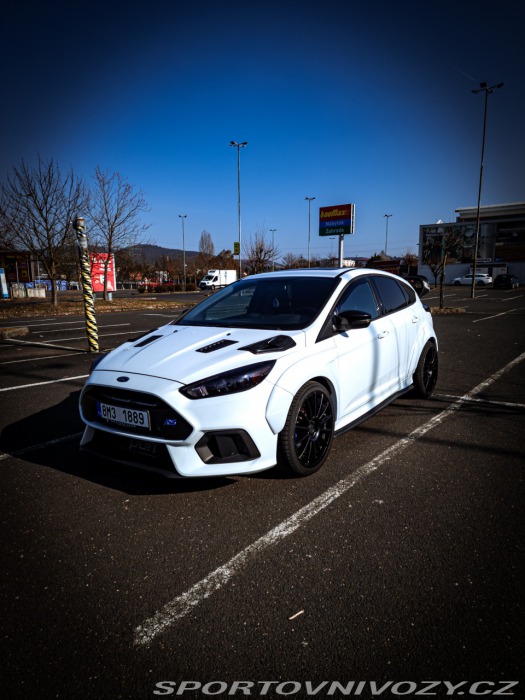 Ford Focus RS 