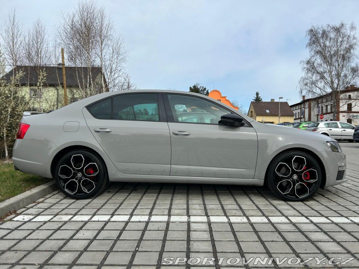 Škoda Octavia RS  2016
