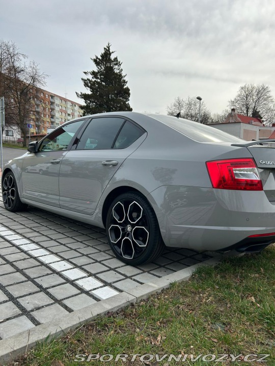 Škoda Octavia RS  2016