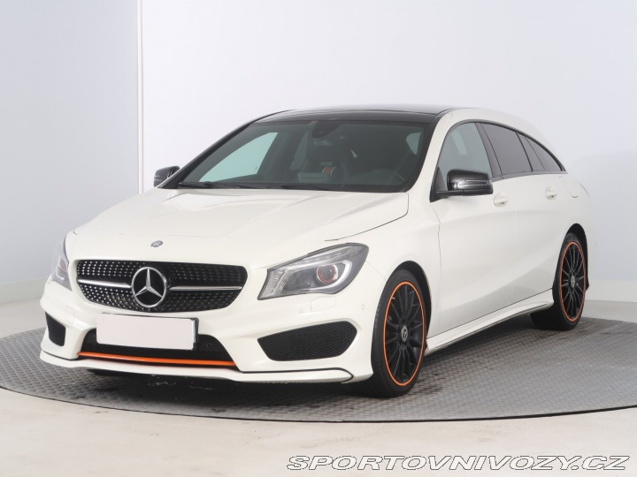 Mercedes-Benz CLA AMG Paket 200 2015