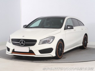 Mercedes-Benz CLA AMG Paket 200 2015
