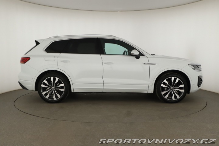 Volkswagen Ostatní modely Touareg  3.0 TDI 2021