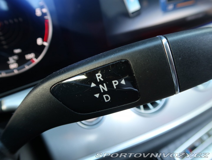 Mercedes-Benz E Classic E 220 d 2018