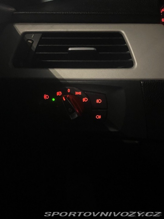 BMW 3 2,0   E90 318d r.v. 2009 2009