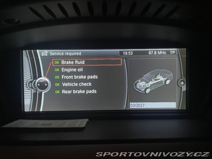 BMW 3 2,0 E90 318d r.v. 2009 2009