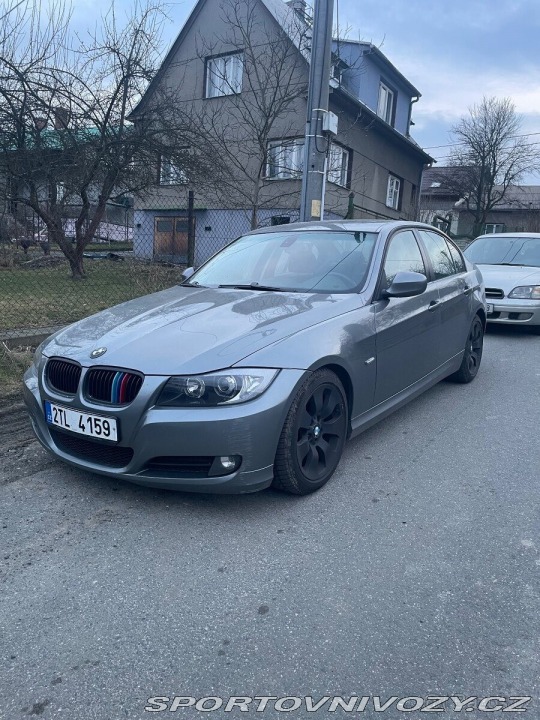 BMW 3 2,0   E90 318d r.v. 2009 2009