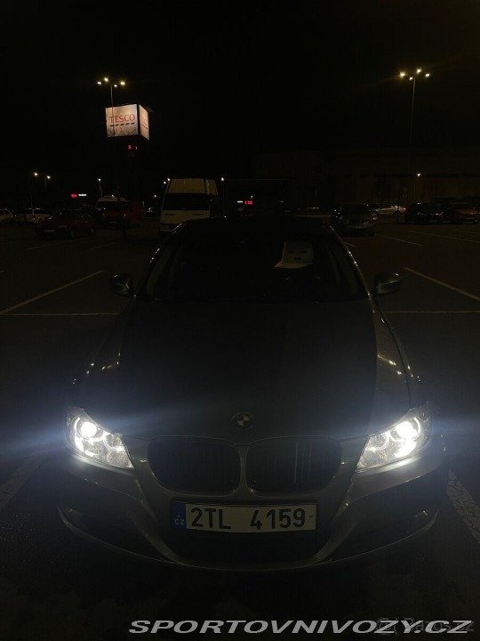 BMW 3 2,0   E90 318d r.v. 2009 2009