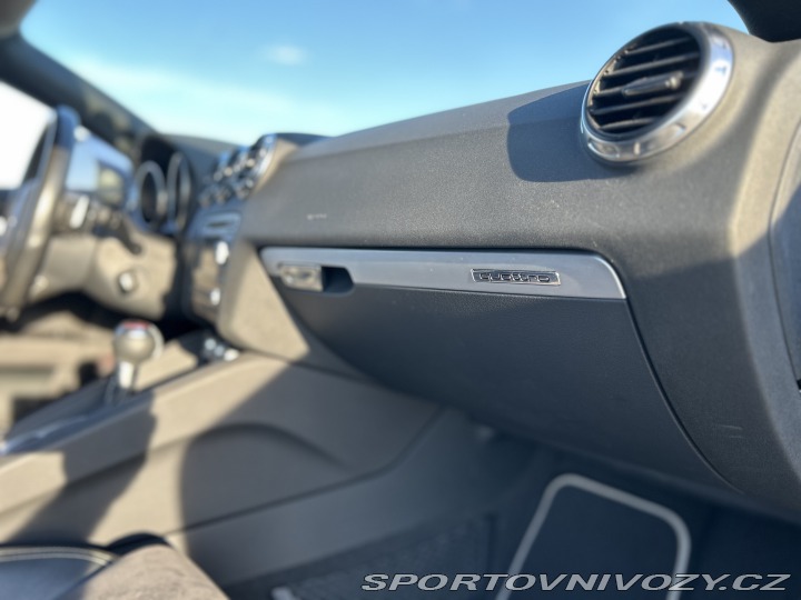 Audi TT TTS 2.0 TFSI 2008