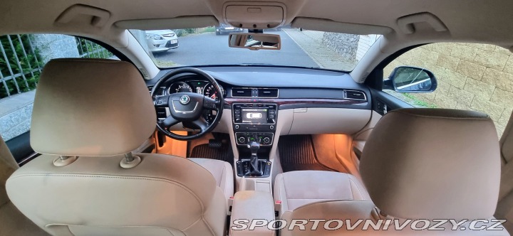 Škoda Superb 2 2010