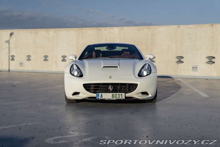 Ferrari California 2010