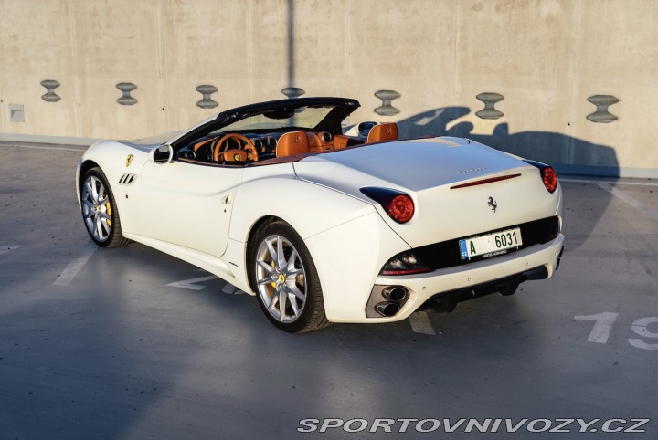 Ferrari California 2010