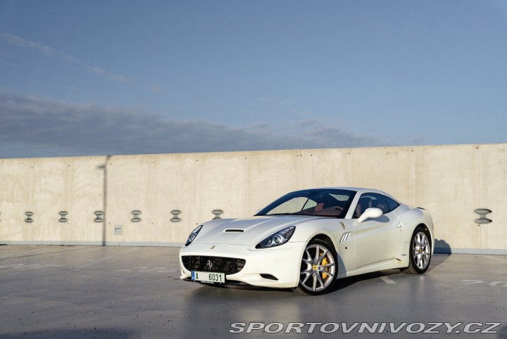 Ferrari California 2010