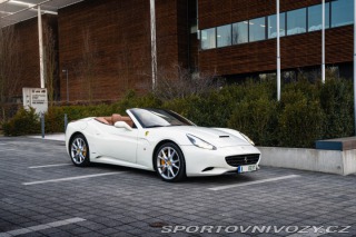 Ferrari California  2010