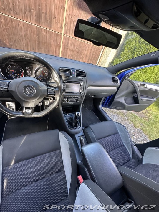 Volkswagen Golf Volkswagen GOLF 6R 2010