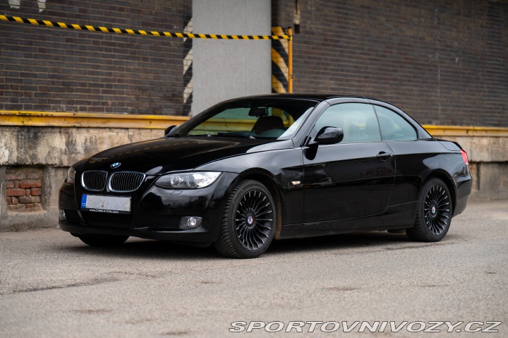 BMW 3 e93 325i (úprava na 330i) 2010