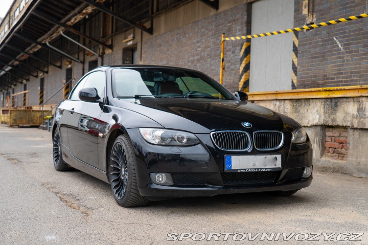 BMW 3 e93 325i (úprava na 330i) 2010