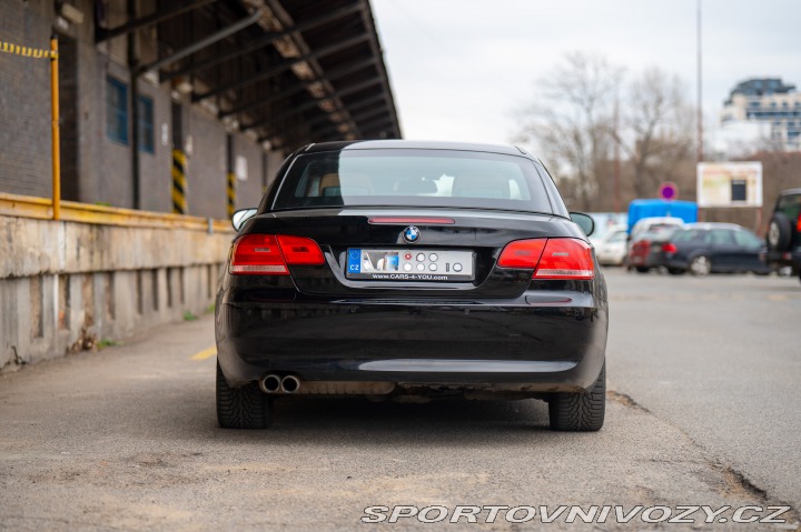 BMW 3 e93 325i (úprava na 330i) 2010