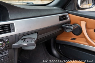 BMW 3 e93 325i (úprava na 330i) 2010