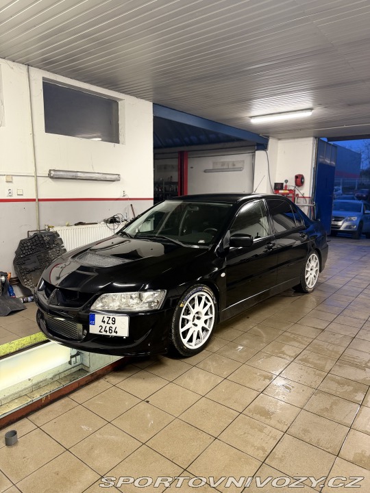 Mitsubishi Lancer EVO  2005