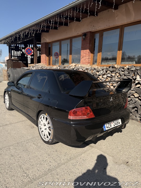 Mitsubishi Lancer EVO  2005