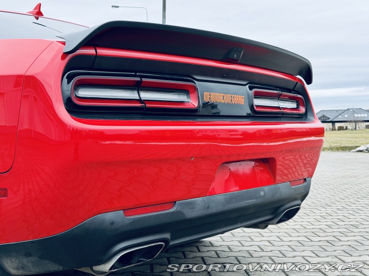 Dodge Challenger 2019