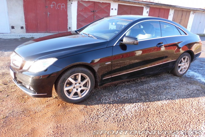 Mercedes-Benz E E 250 kupé 2010