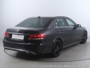 Mercedes-Benz E AMG Paket E 350 BlueTEC 4 2015