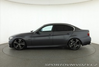 BMW 3 325 i 2005