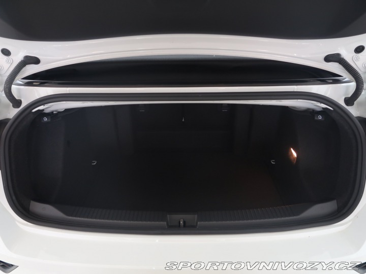 Volkswagen Ostatní modely T-Roc R-Line 1.5 TSI 2021