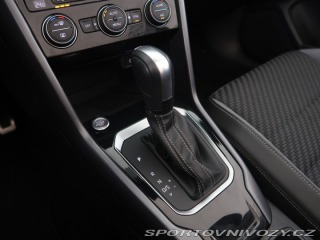 Volkswagen Ostatní modely T-Roc R-Line 1.5 TSI 2021