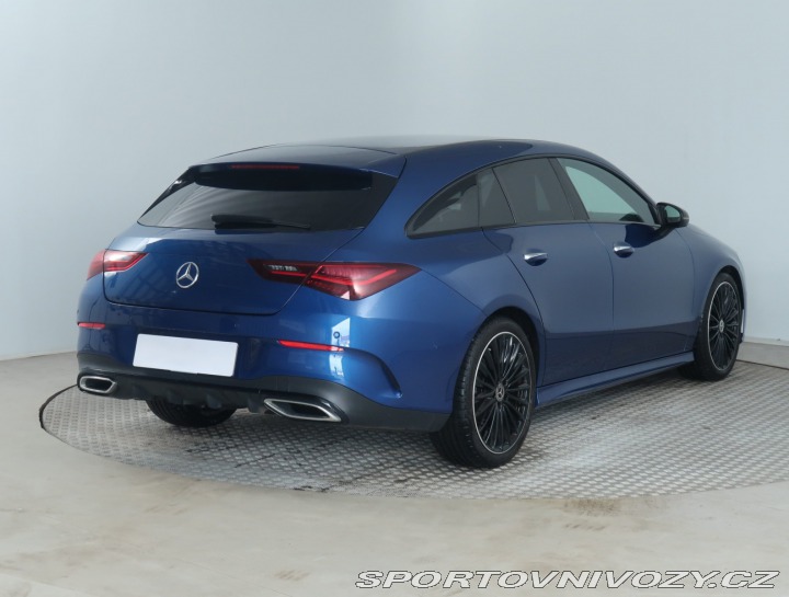 Mercedes-Benz CLA AMG Paket 200 2023