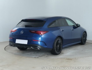 Mercedes-Benz CLA AMG Paket 200 2023