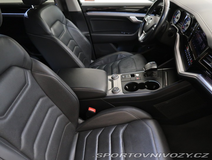 Volkswagen Ostatní modely Touareg  3.0 TDI 2019